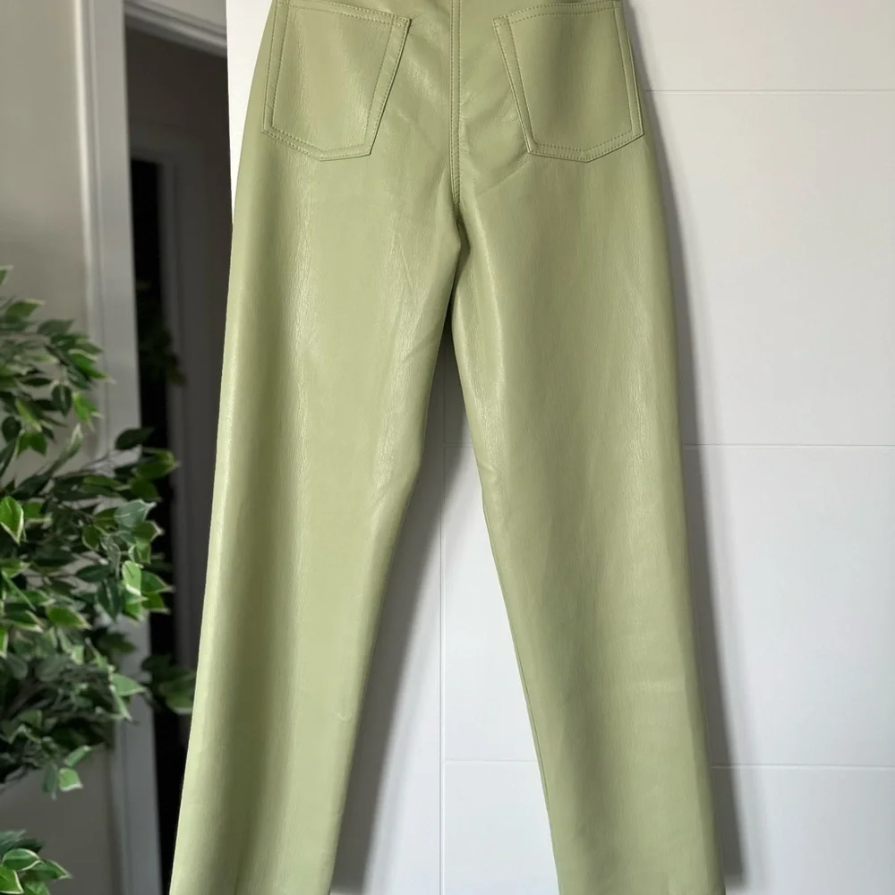 BNWT MELINA HIGH RISE SAGE GREEN PANTS - Picture 7 of 9